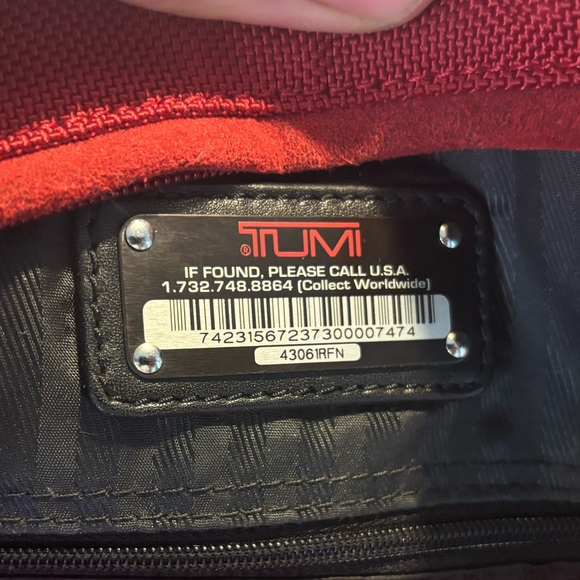 Tumi Red Carry On Travel Duffle Bag - Picture 10 of 10